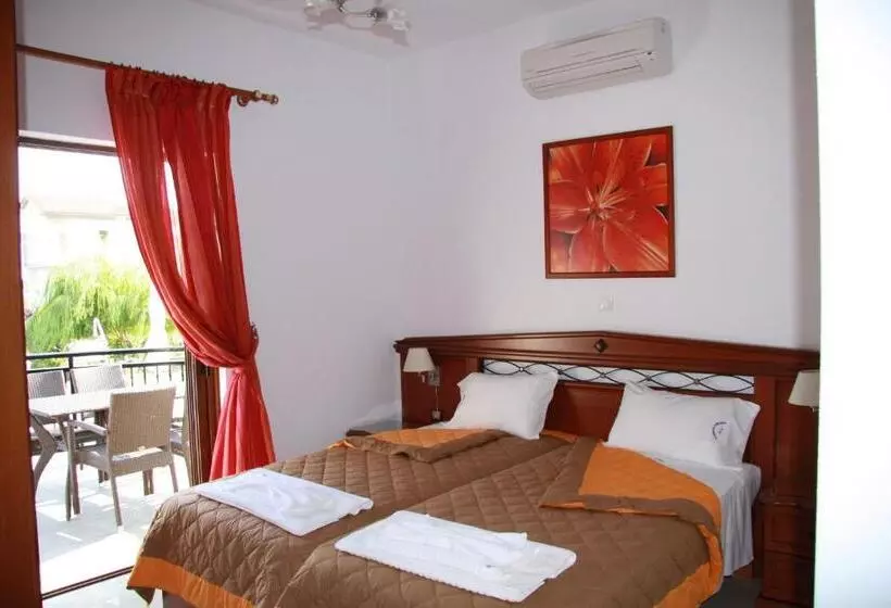 ホテル Kalloni Village Apartments