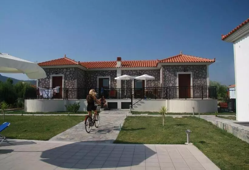 ホテル Kalloni Village Apartments