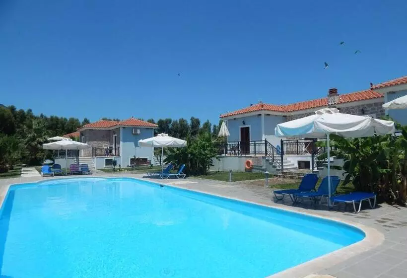 ホテル Kalloni Village Apartments