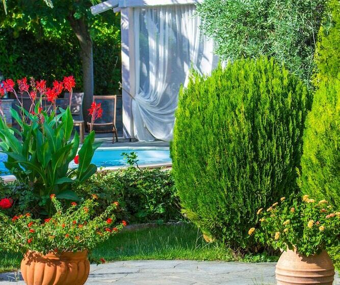 호텔 Luxury Villa Fotini