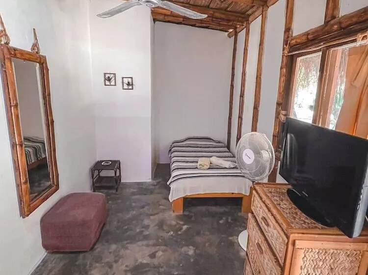 Hotelli Naif Rustic & Ecologic Lodge