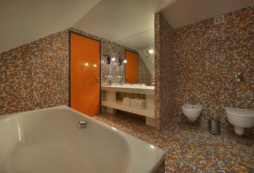 Omnia Hotel Relax & Wellness