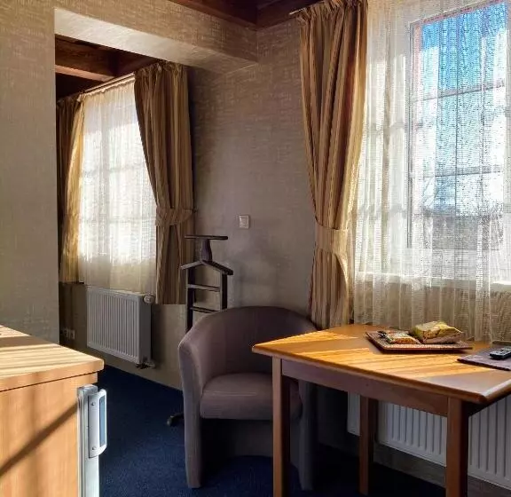 Hotelli Penzion Aurooms