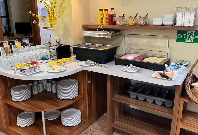 호텔 Penzion Balcony