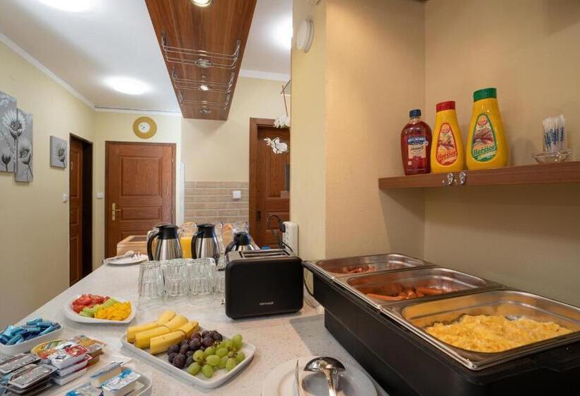 호텔 Penzion Balcony