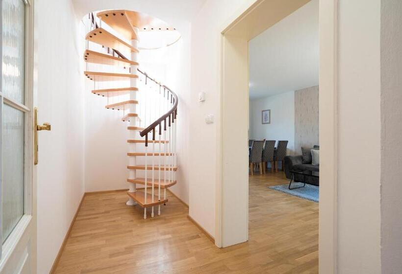 호텔 Penzion Balcony