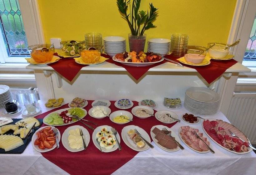 فندق Sant Georg Garni