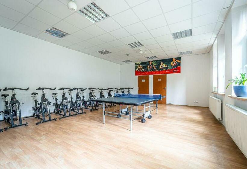 Hotel Sepetná   Silvestr S Polopenzí, Animačním Programem A Silvestrovskou Párty!