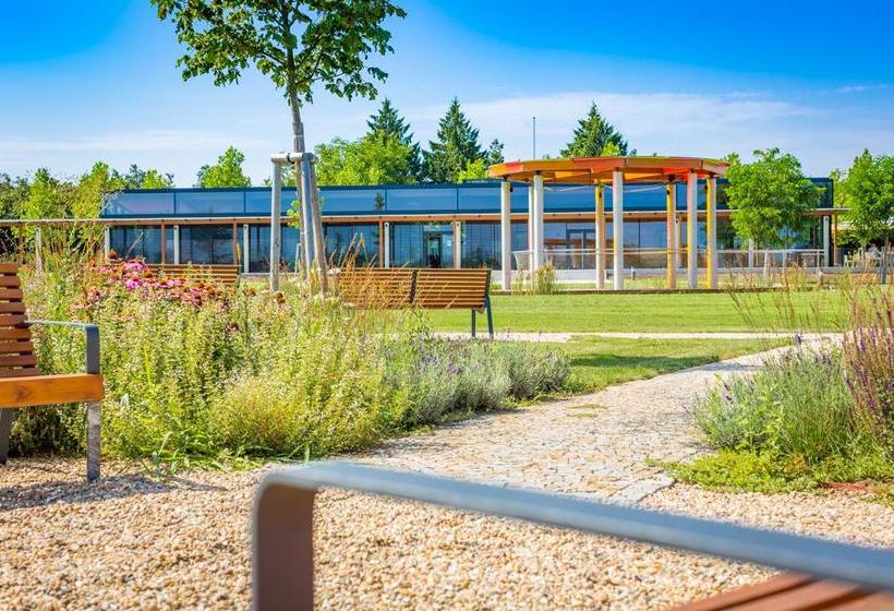 Отель Spa Resort Lednice
