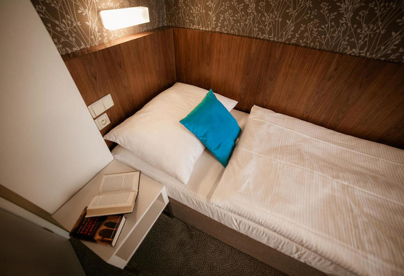 Отель Spa Resort Lednice