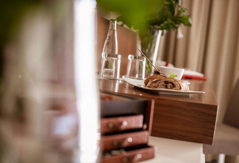 Отель Spa Resort Lednice