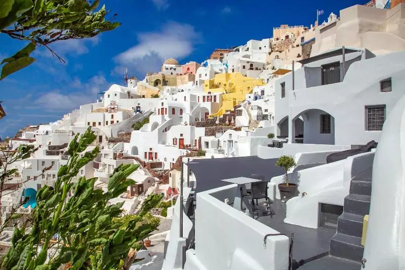 هتل Oia Memories Suites
