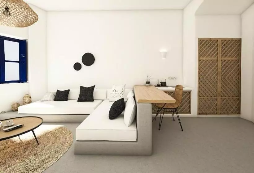 هتل Oia Memories Suites