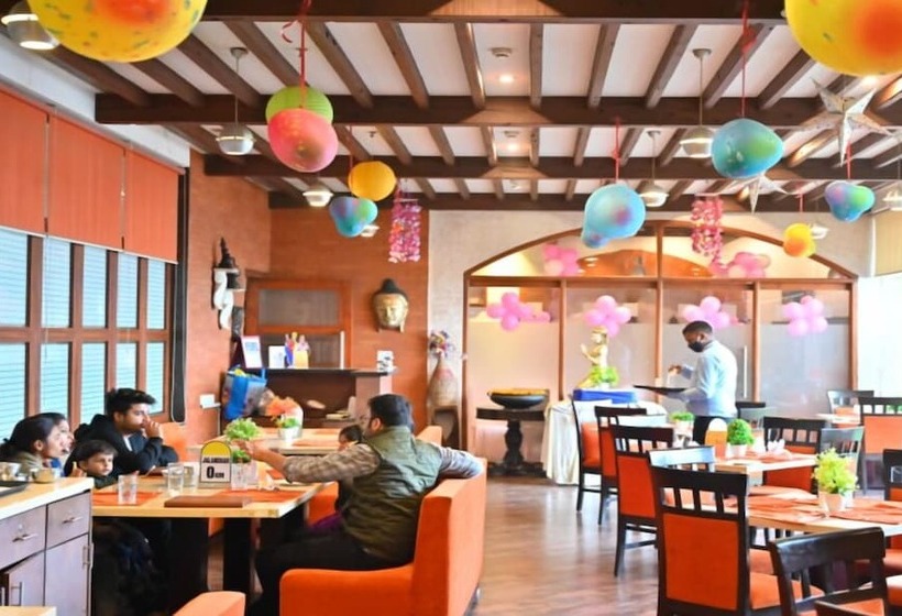 Hôtel Vijaya Tej Clarks Inn