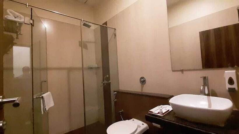 Hôtel Vijaya Tej Clarks Inn