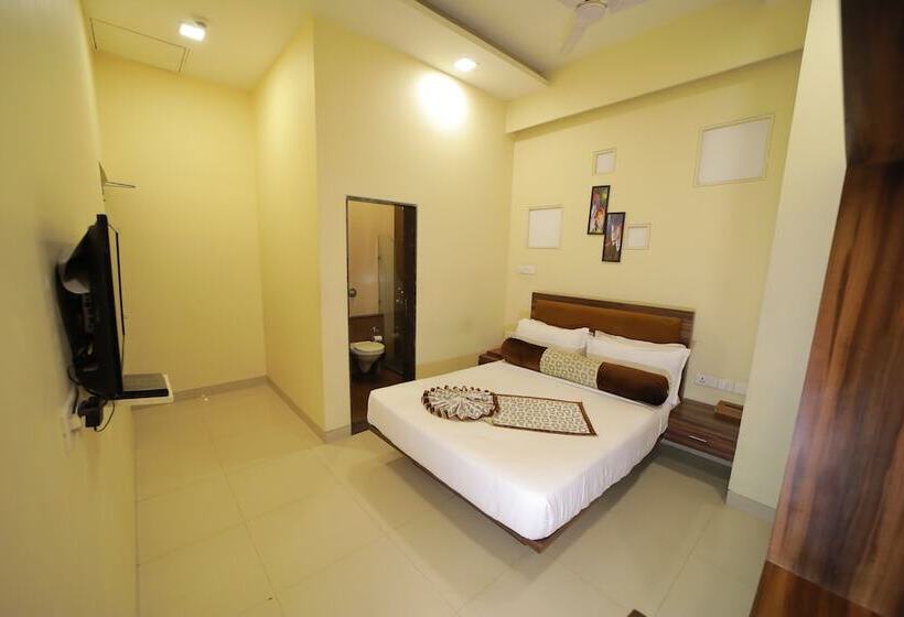 Hôtel Vijaya Tej Clarks Inn