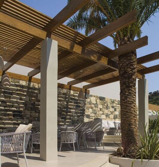 Samian Mare Hotel Suites & Spa