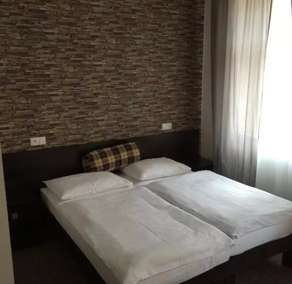 ユースホステル Promohotel Slavie