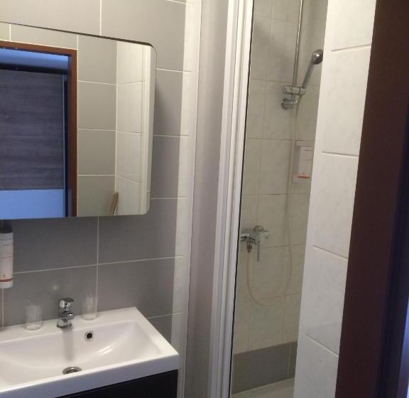 فندق صغير Promohotel Slavie