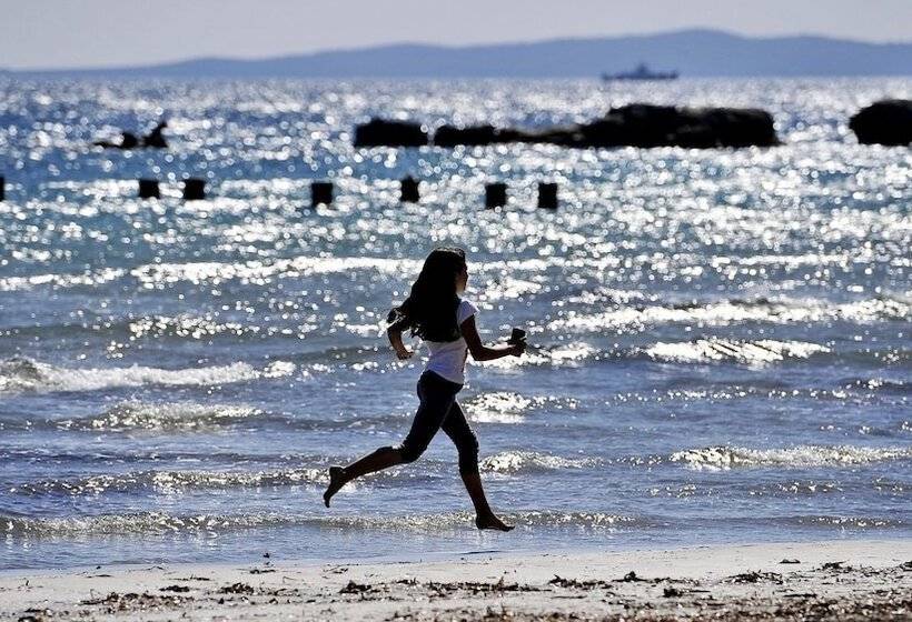 Bed and Breakfast Horizon Luxury Suites & Design Rooms