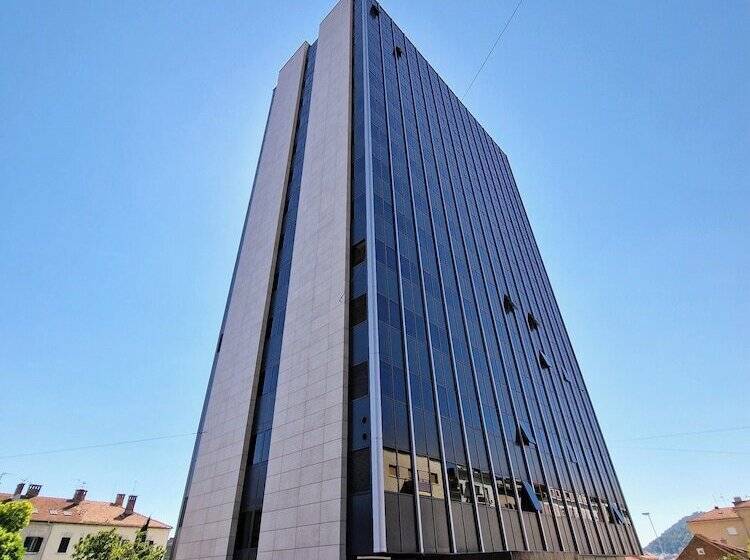 Bed and Breakfast Horizon Luxury Suites & Design Rooms