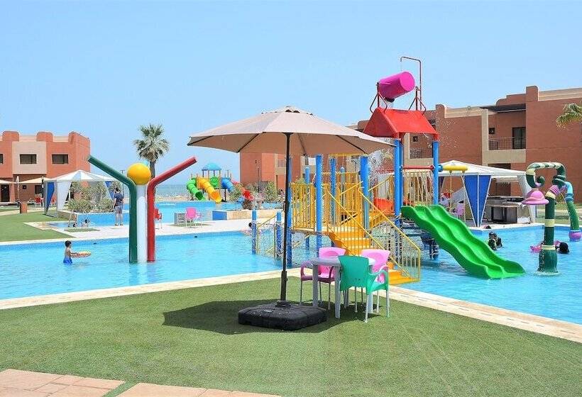 هتل Aquamarine Kuwait Resort