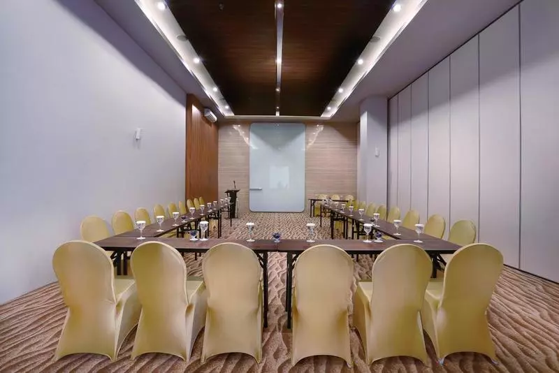ホテル Aston Inn Mataram