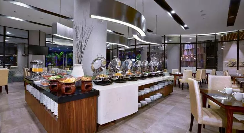 ホテル Aston Inn Mataram