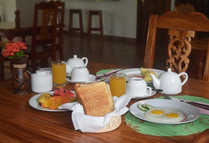 هتل Chalet Bamboo Vert