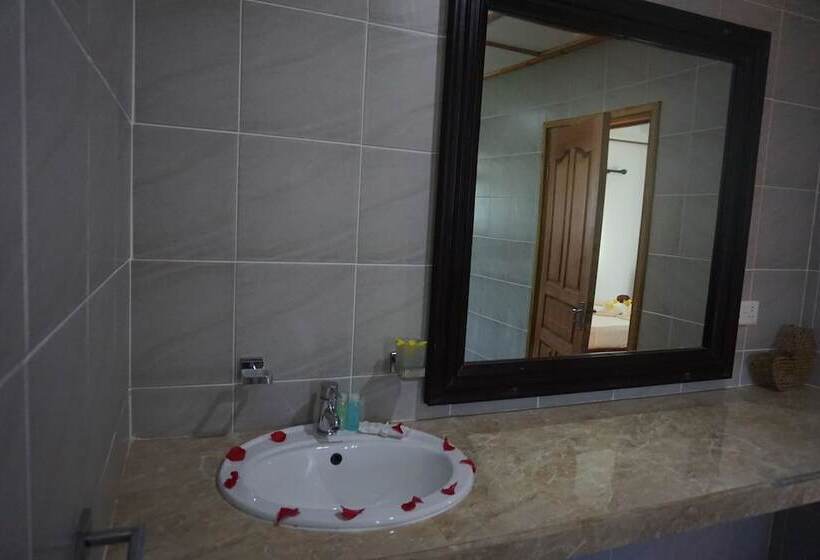 هتل Chalet Bamboo Vert