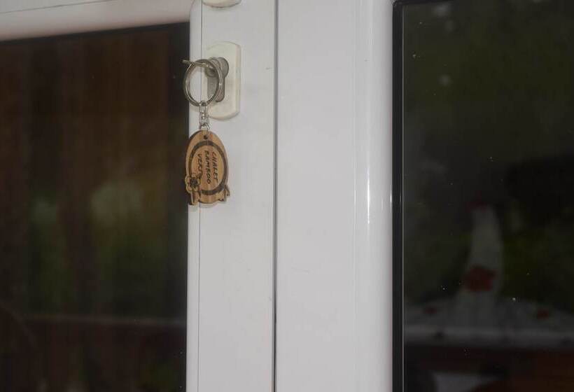 هتل Chalet Bamboo Vert