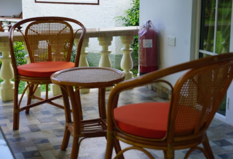 هتل Chalet Bamboo Vert