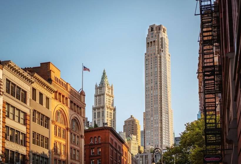 Four Seasons Hotel New York Downtown