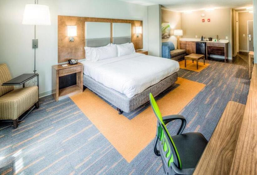 Отель Holiday Inn Express & Suites Cleveland/westlake, An Ihg