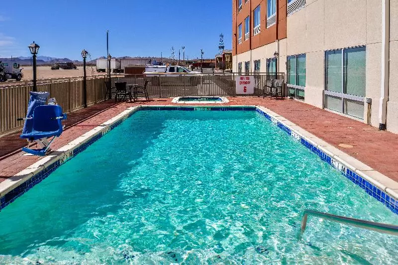 ホテル Holiday Inn Express & Suites   Van Horn, An Ihg