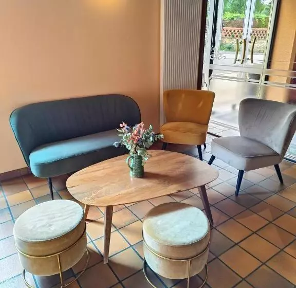 هتل Hôtel La Reconce