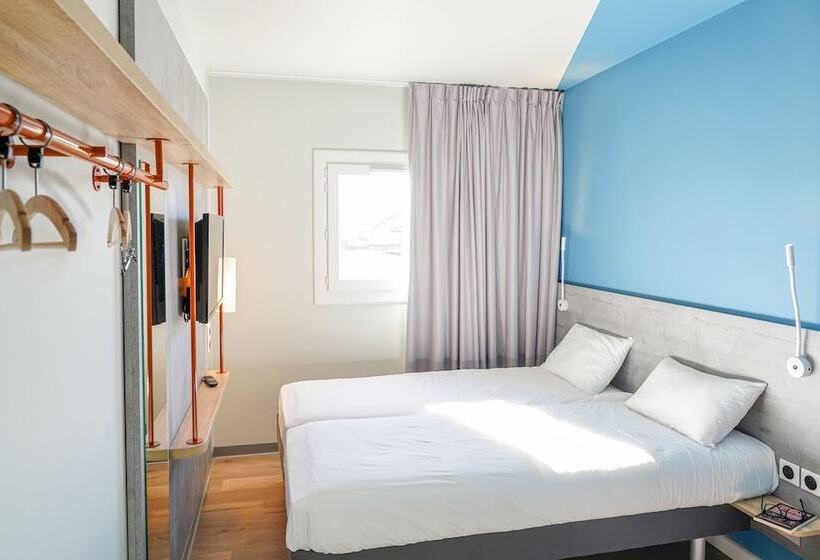 Hotel Ibis Budget Aubenas