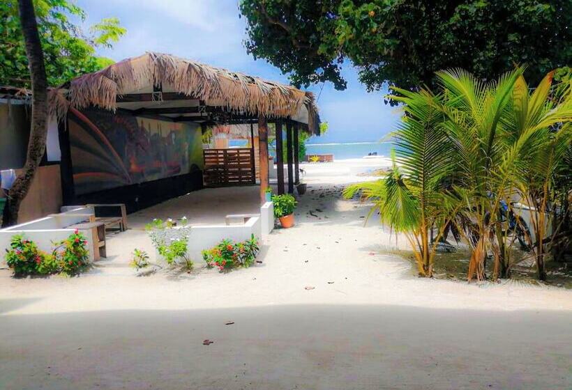 هتل Maafushi