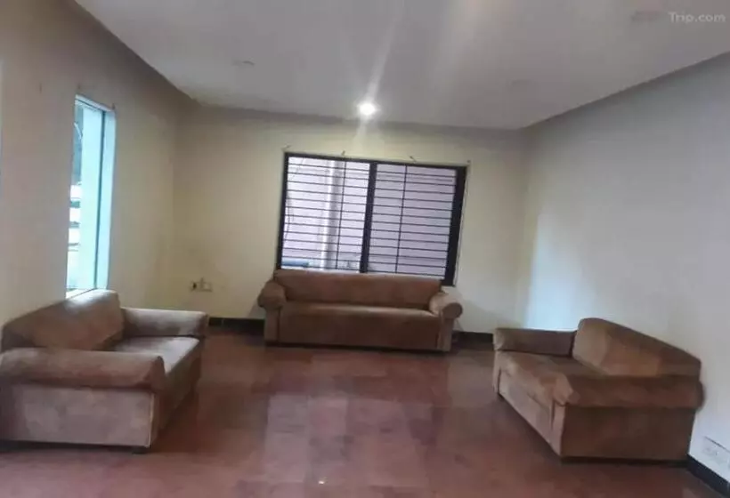 ホテル Maharaja Residency