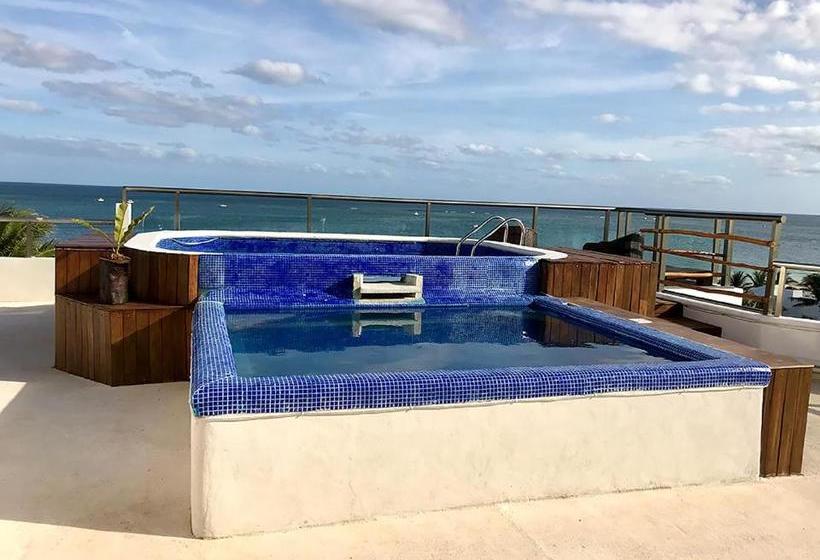 فندق Moonlight Condos