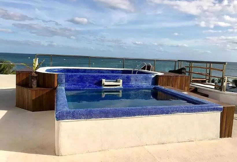 Hotelli Moonlight Condos