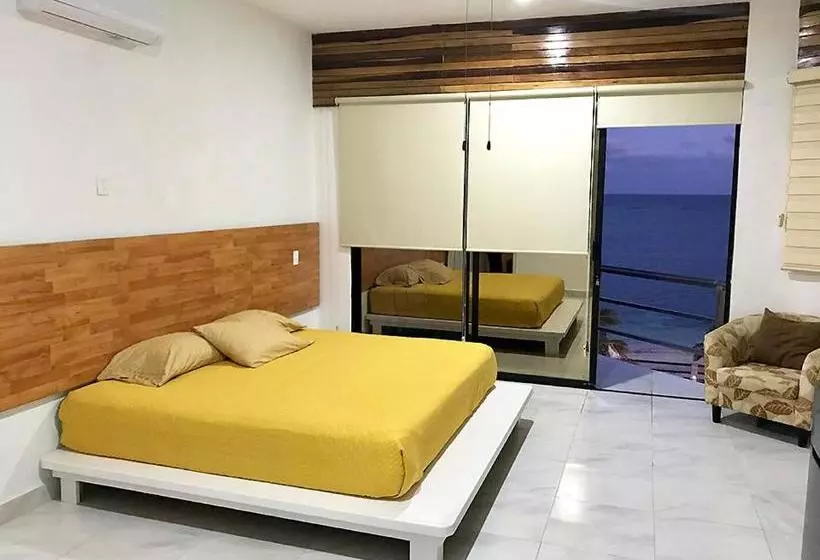 Hotelli Moonlight Condos
