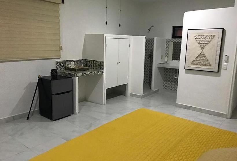 فندق Moonlight Condos