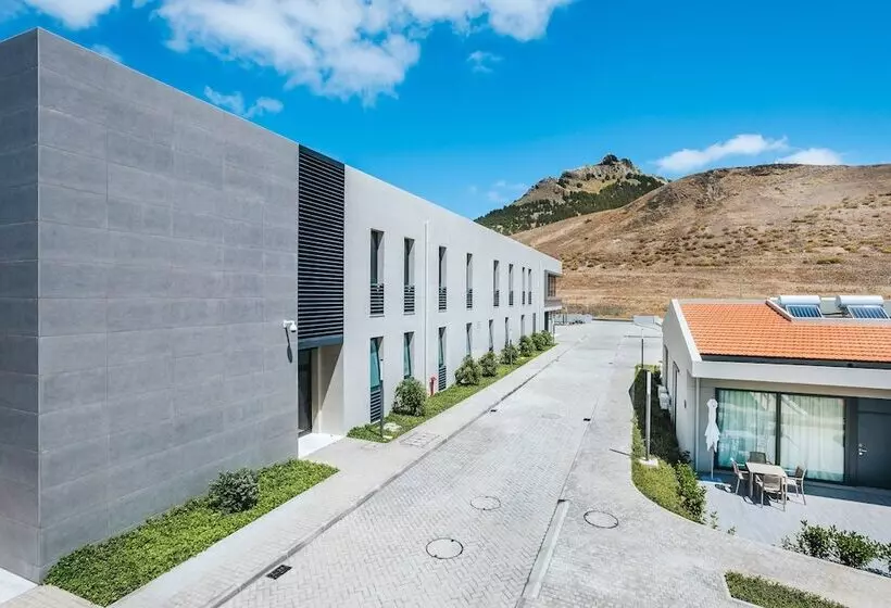ホテル Vila Baleira Village