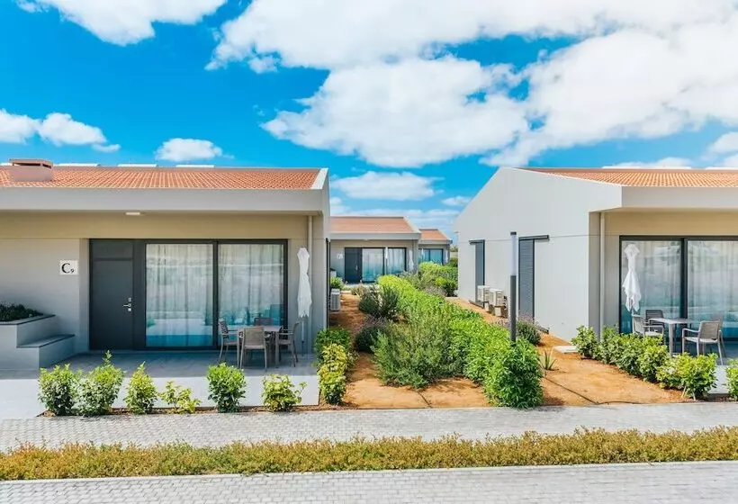ホテル Vila Baleira Village
