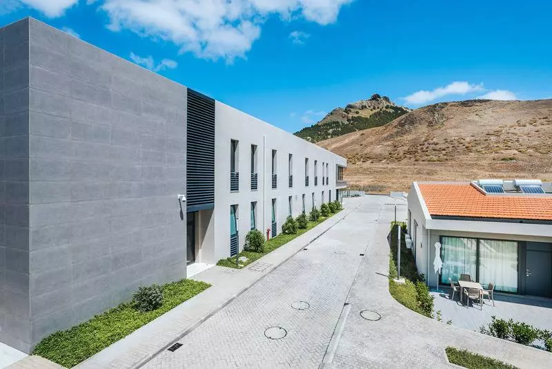 ホテル Vila Baleira Village