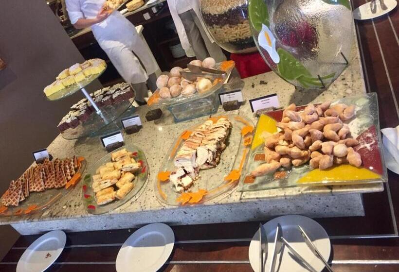 هتل Flat Wish Serrano