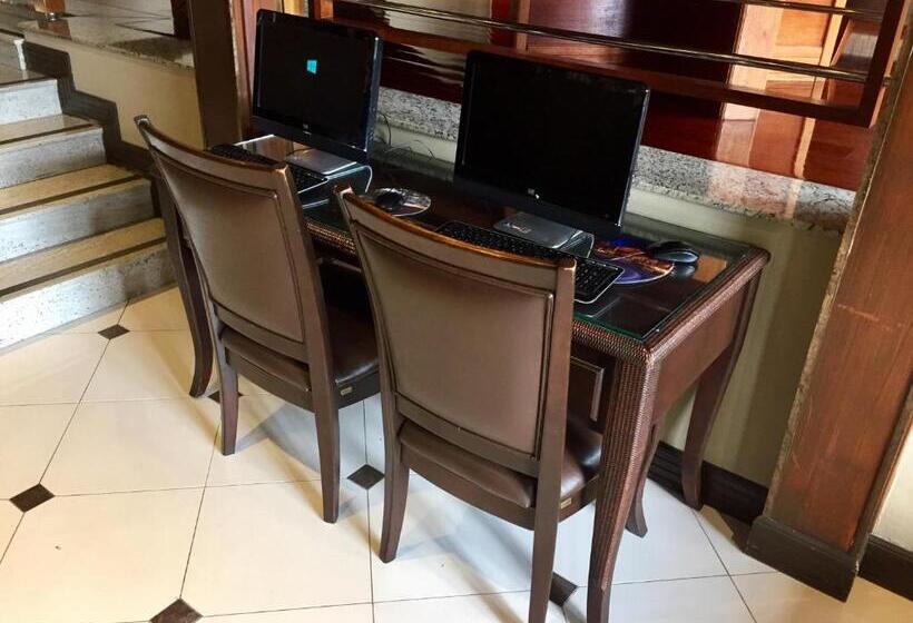 هتل Flat Wish Serrano