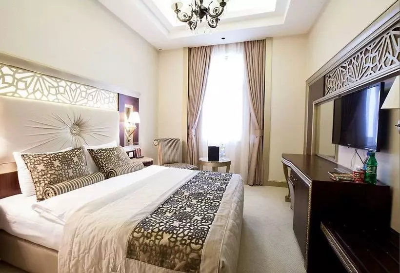 هتل Qafqaz Karvansaray