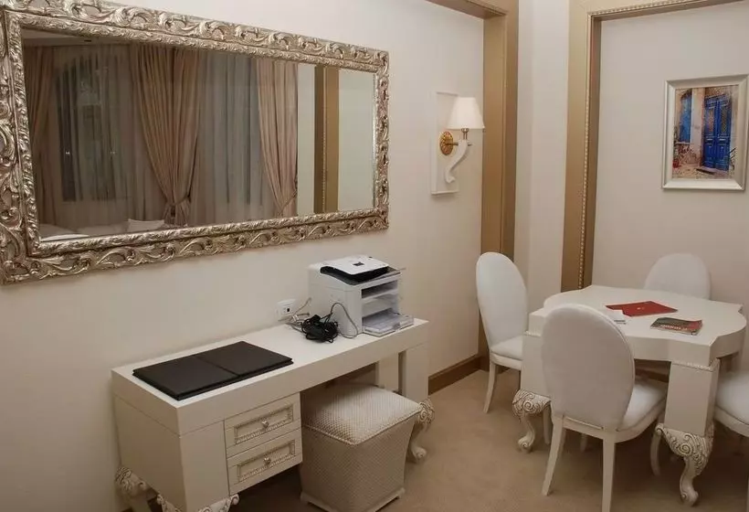 هتل Qafqaz Karvansaray